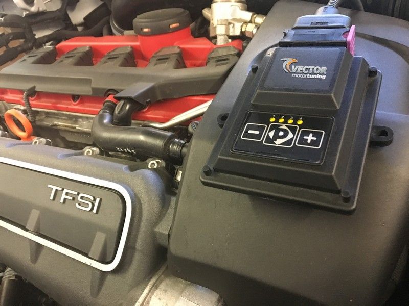 Audi TT RS Coupe 2.5 TFSI tuned with Vector ‘W KeyPad SENT Module’ Audi TT RS Coupe 2.5 TFSI tuned with Vector ‘W KeyPad SENT Module’