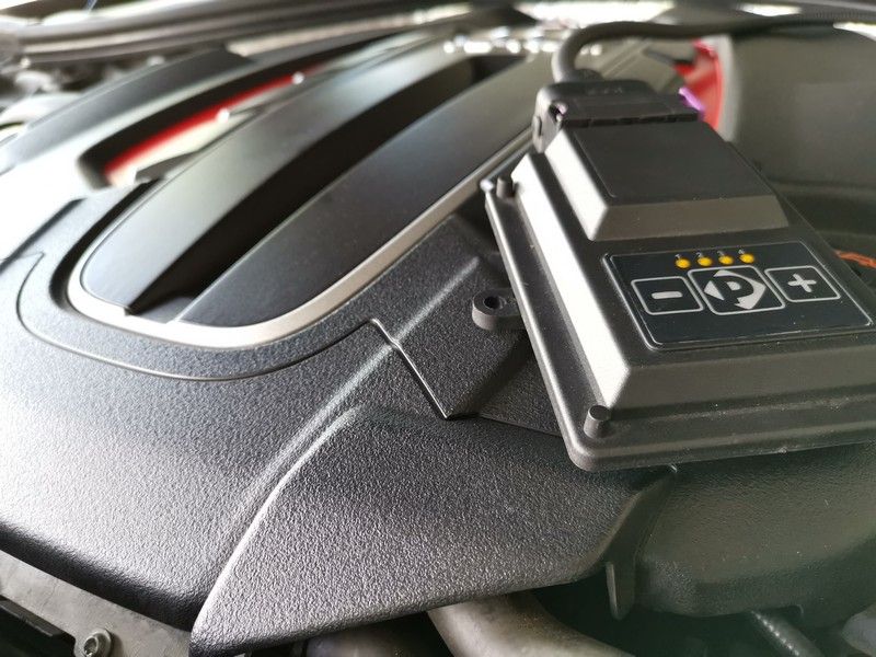 Audi A6 RS6 with Vector Tuning Box Audi A6 RS6 with Vector Tuning Box