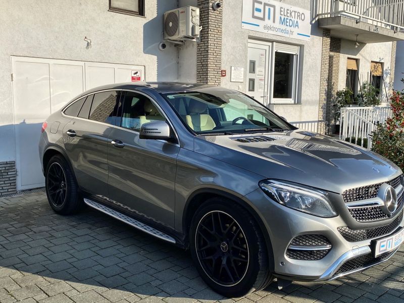How cool is Mercedes Benz GLE 350d 4MATIC (W166) with W Keypad PLUS from Vector Tuning AU?