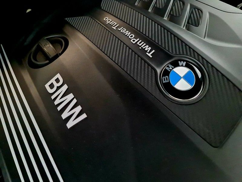 BMW X4 xDrive30d (G02) saves more fuel with W Keypad PLUS from Vector Tuning! BMW X4 xDrive30d (G02) saves more fuel with W Keypad PLUS from Vector Tuning!