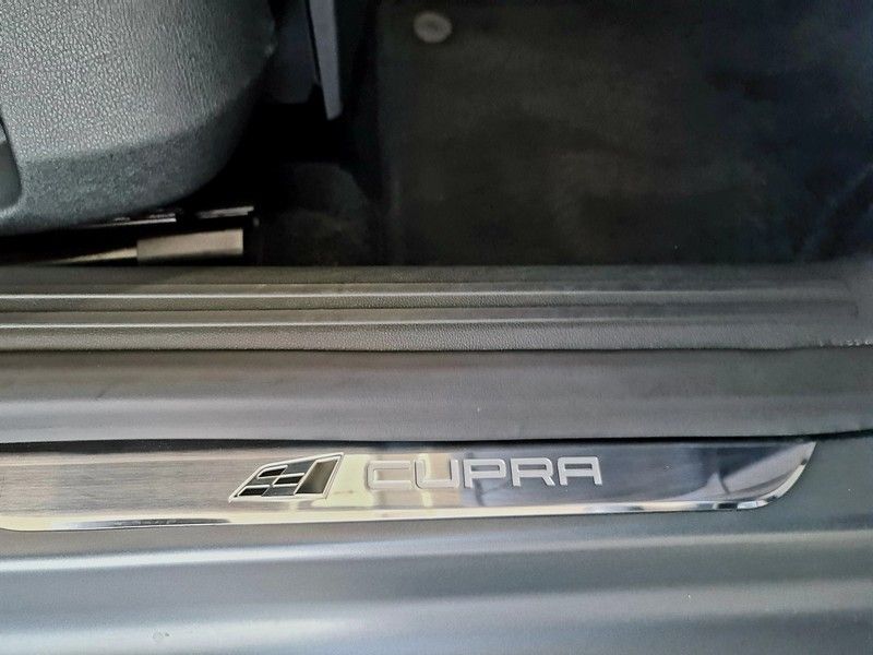 Seat Leon III 2.0 TSI Cupra R saves fuel easier with W Keypad PLUS from Vector Tuning AU!