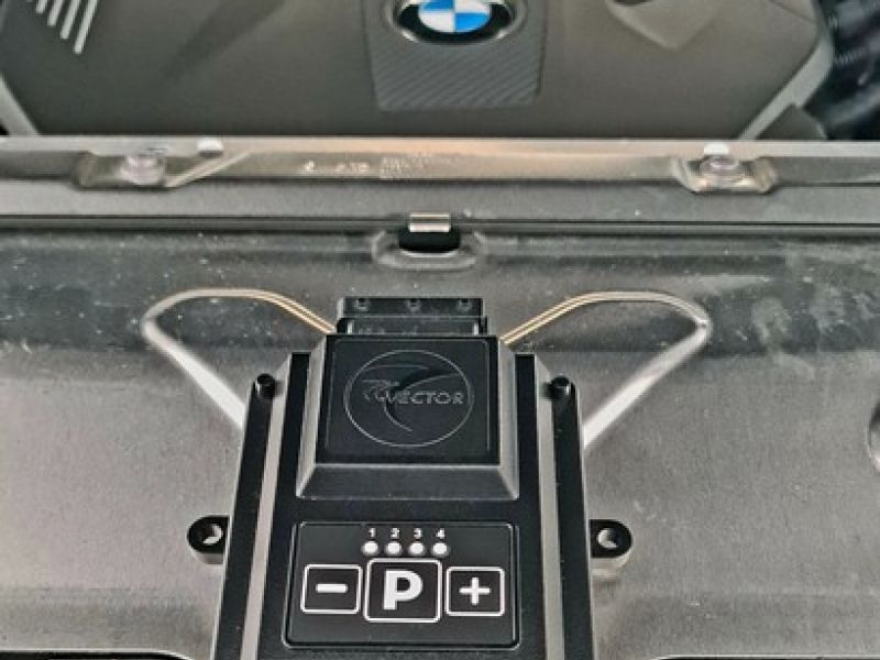 Vector Tuning AU reduced fuel consumption on BMW X4 xDrive 30d with W Keypad PLUS! Vector Tuning AU reduced fuel consumption on BMW X4 xDrive 30d with W Keypad PLUS!
