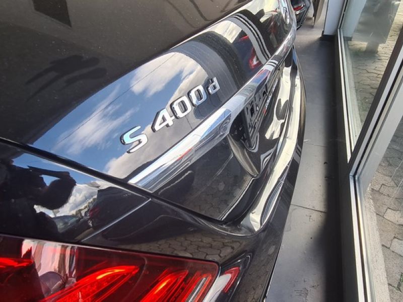 Fuel saving and more power on Mercedes Benz S 400d 4MATIC with W Keypad Sent from Vector Tuning!