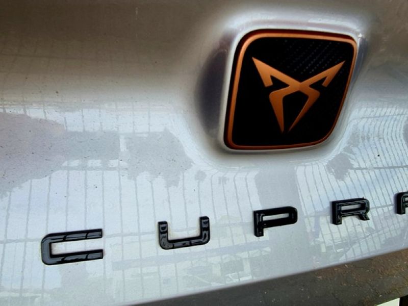 Cupra Formentor 2.0 TSI 4Drive (11/2020 -) accelerates faster with WindBooster from Vector Tuning! Cupra Formentor 2.0 TSI 4Drive (11/2020 -) accelerates faster with WindBooster from Vector Tuning!