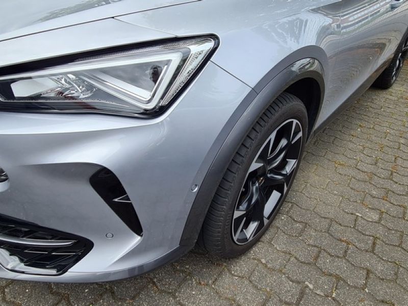 Cupra Formentor 2.0 TSI 4Drive (11/2020 -) accelerates faster with WindBooster from Vector Tuning! Cupra Formentor 2.0 TSI 4Drive (11/2020 -) accelerates faster with WindBooster from Vector Tuning!