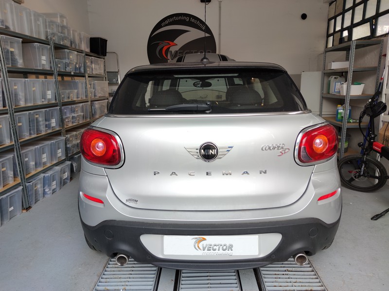 Mini Paceman Cooper SD (R61) now saves more fuel with W Keypad PLUS ...